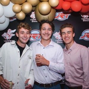 Meet your Posher, Mitchell